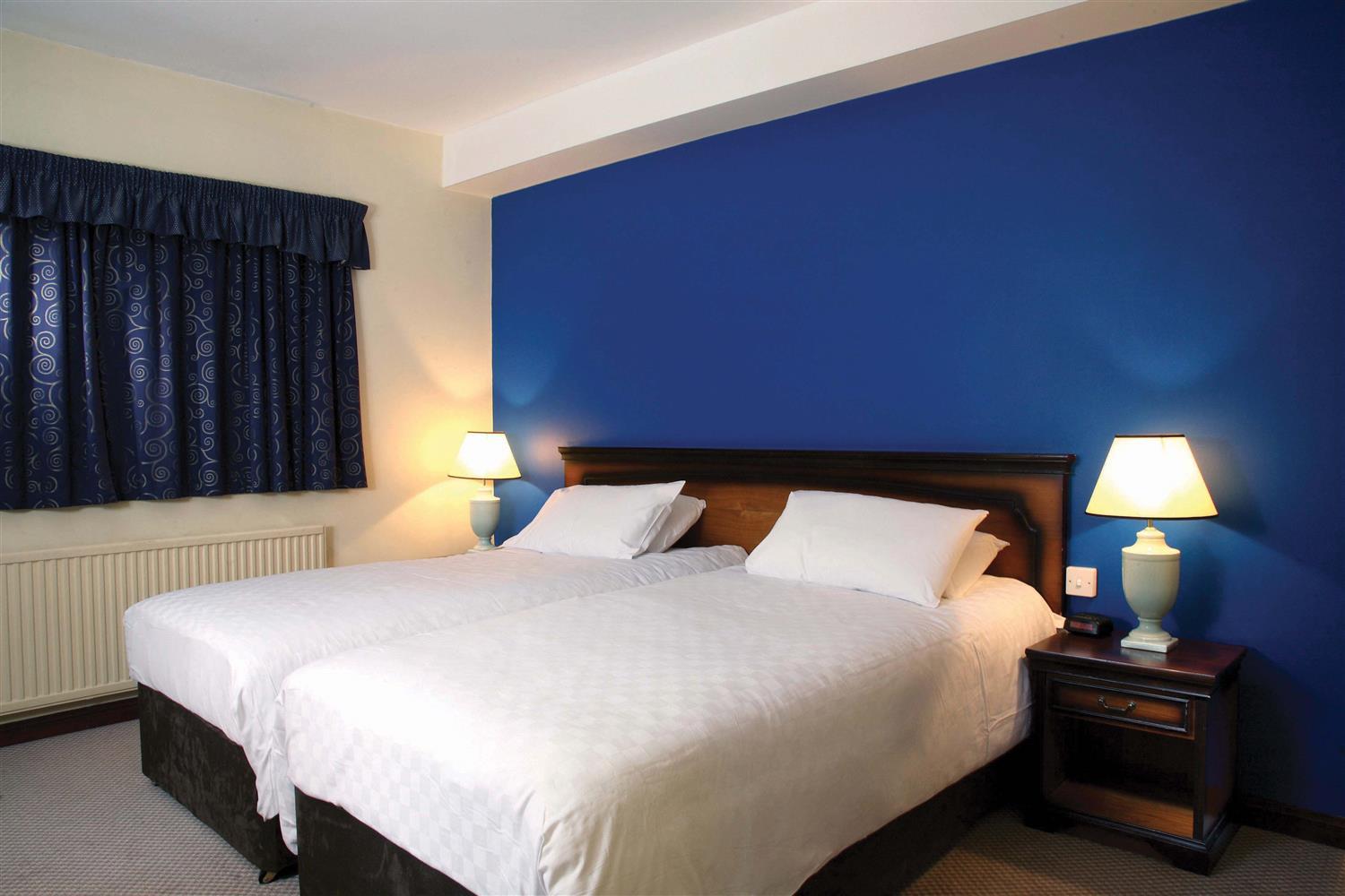 Best Western Rockingham Forest Hotel 코비 외부 사진