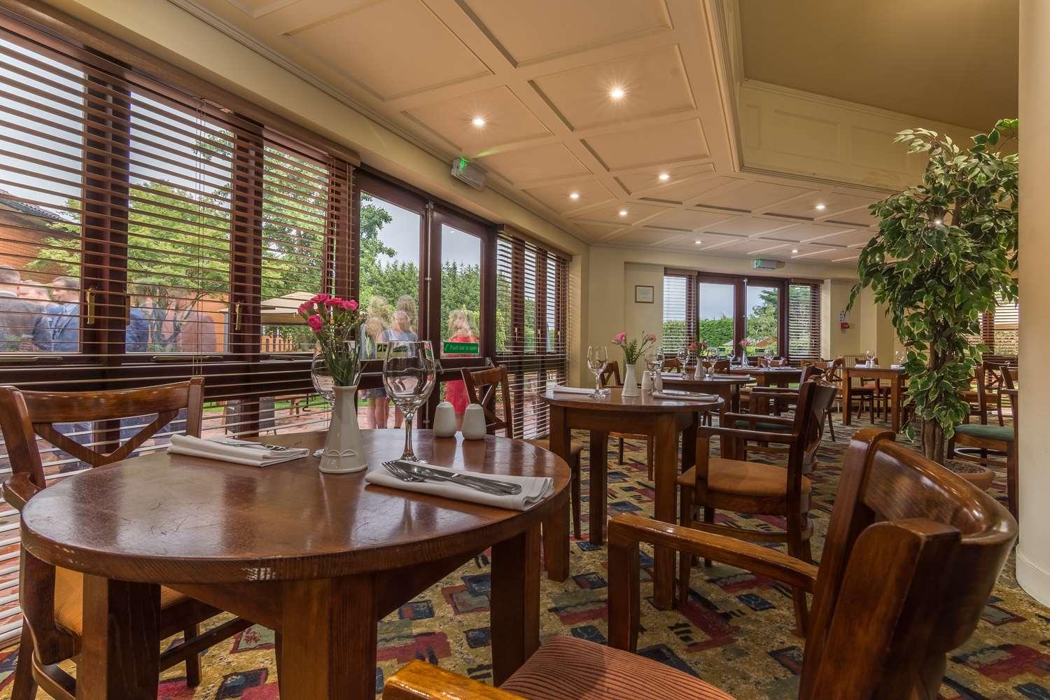 Best Western Rockingham Forest Hotel 코비 외부 사진