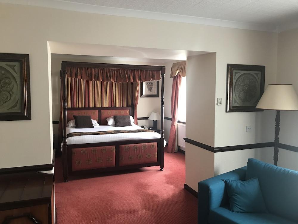 Best Western Rockingham Forest Hotel 코비 외부 사진