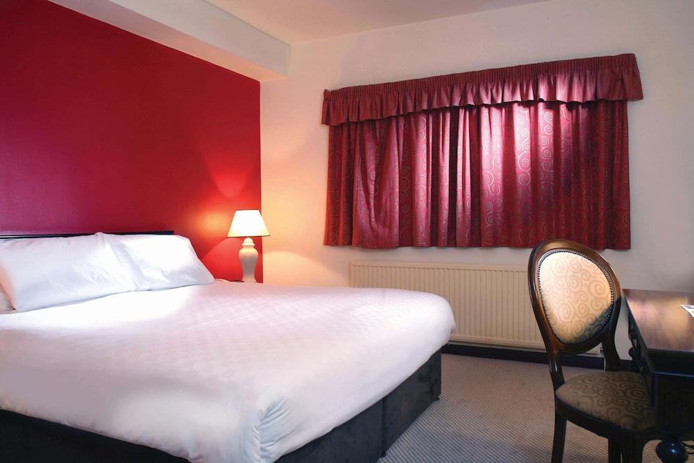 Best Western Rockingham Forest Hotel 코비 외부 사진