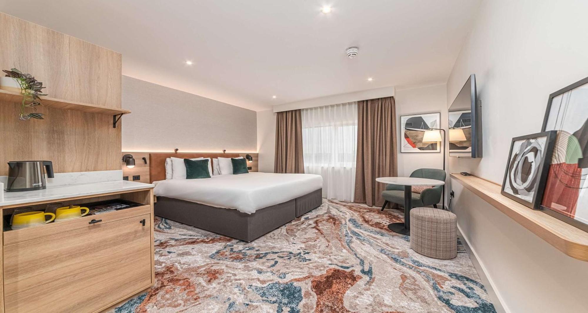 Best Western Rockingham Forest Hotel 코비 외부 사진