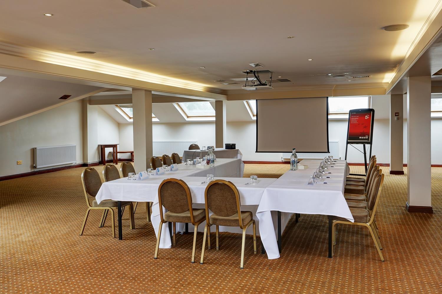 Best Western Rockingham Forest Hotel 코비 외부 사진